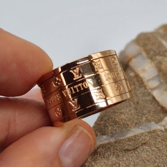 FINAL🪶Louis Vuitton Ring Rhodiun Yellow Gold Plated Size 5 Designer Monogram - Picture 1 of 14